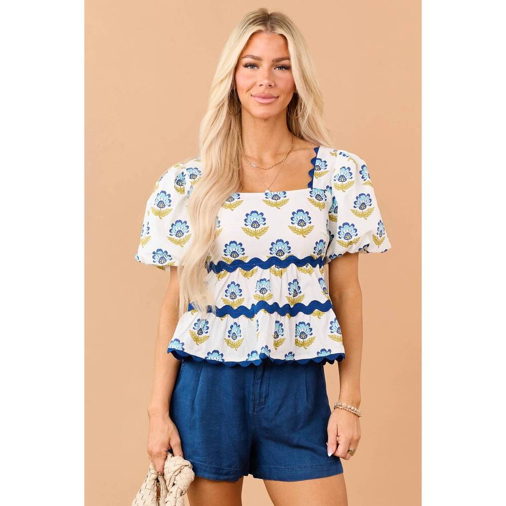 NEW TCEC garden scallop trim top in bluebell